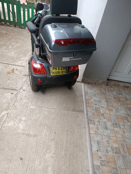Triciclu electric