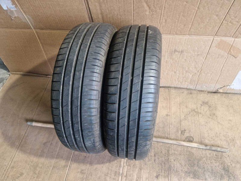 2 Goodyear R15 185/65
летни гуми DOT0519