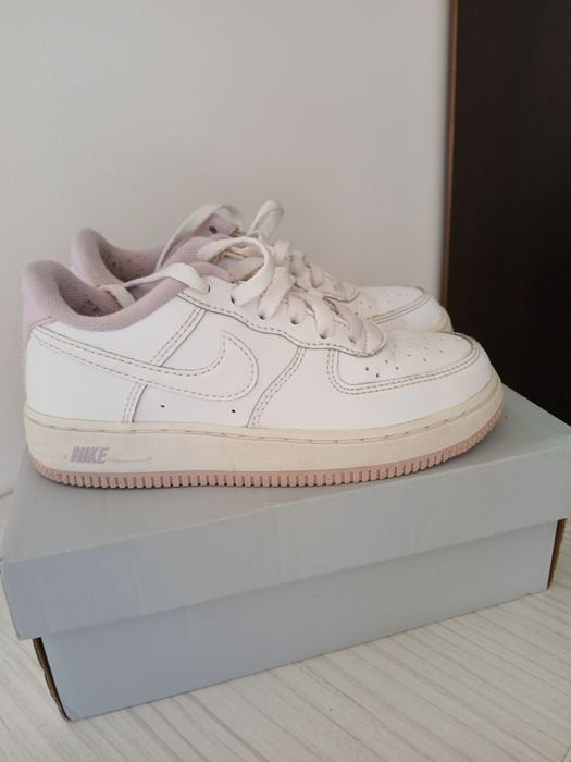 маратонки nike air force 1 -29 номер