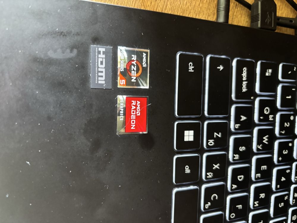 Продавам геймарски лаптоп MSİ