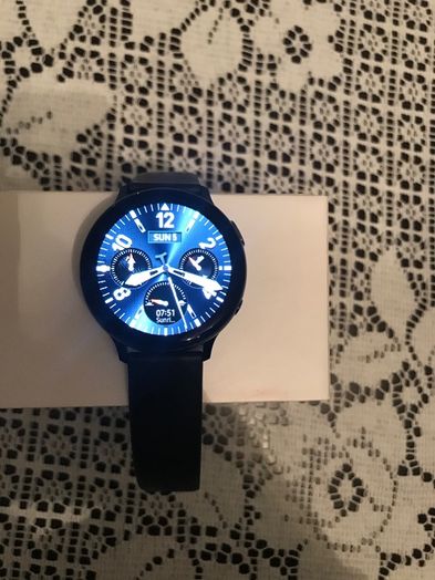 Часовник Samsung Galaxy Watch Active2