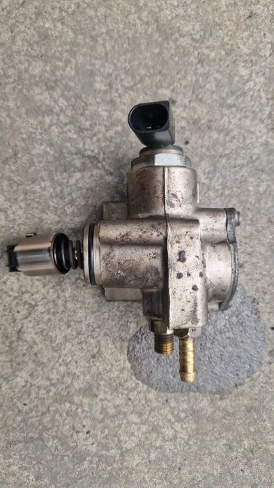 Pompa injectie 03C 127 025 T 1.4 TSI BMY VW Golf 5 2008