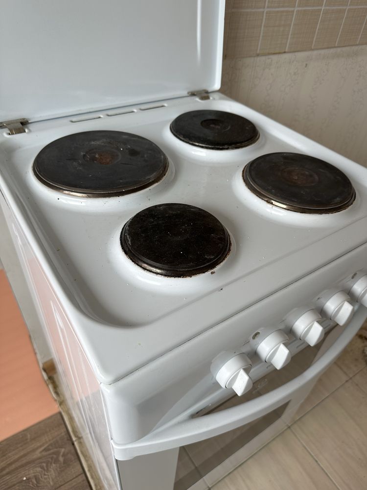 Электроплита Indesit