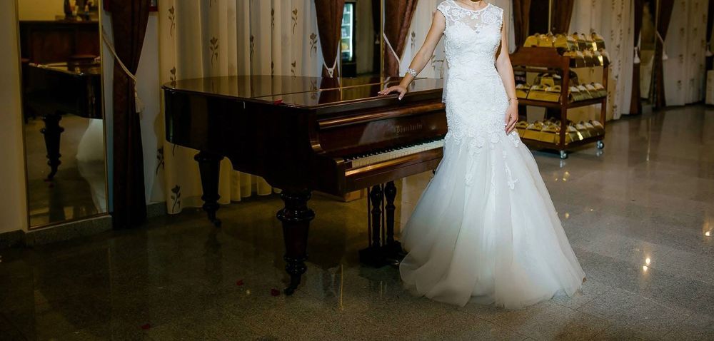 Vând rochie de mireasă
