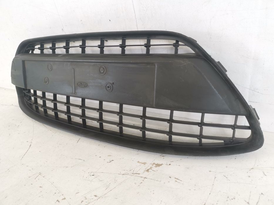 Предна решетка Форд Фиеста 6 / Ford Fiesta 6 [ - ] Оригинална, в добро