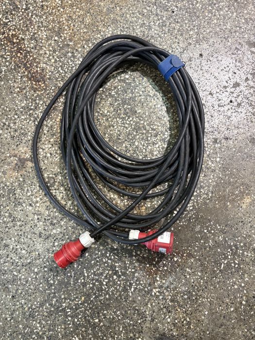 Чисто нов. Трифазен удължител 20м