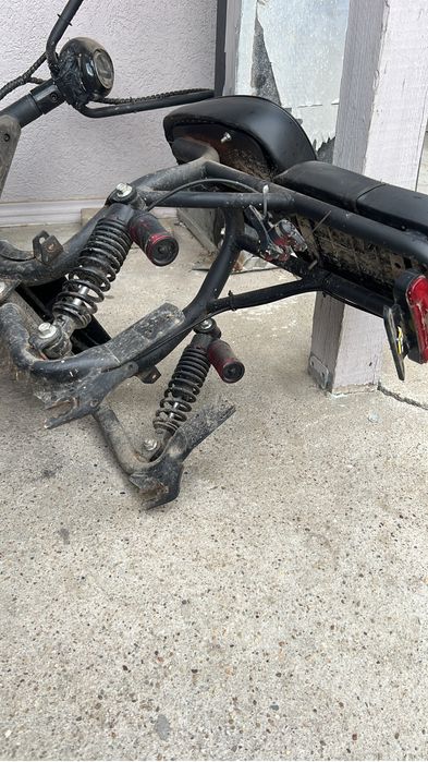 Scooter electric harley fara roata spate motor