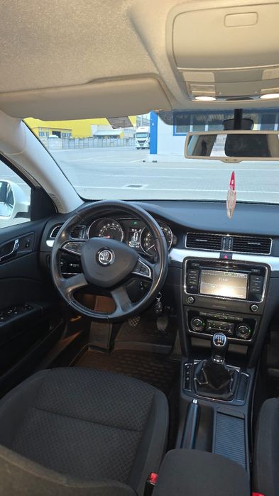 Skoda Superb 1.6 tdi 2015