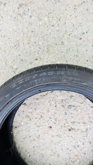 Vand cauciuc Pirelli PRET BUN