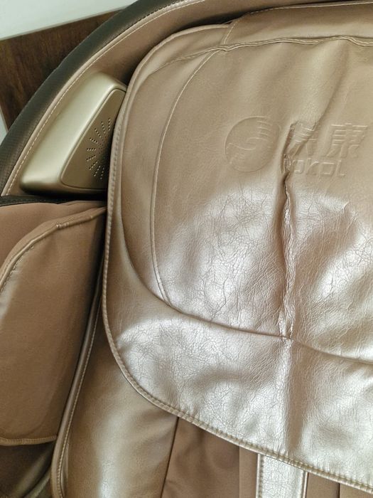 Scaun masaj Masatto Dominus, cu masaj picioare, Bluetooth