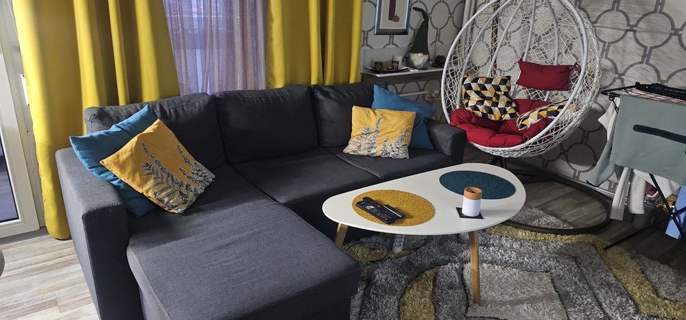 Разпъващ диван сив