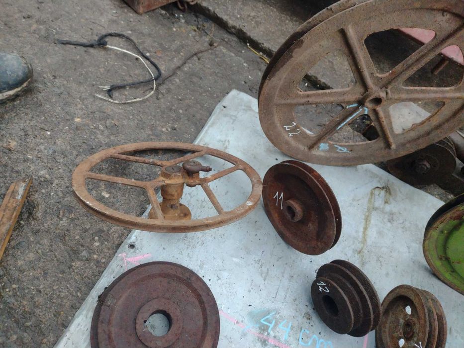 FULII , diferite dimensiuni.