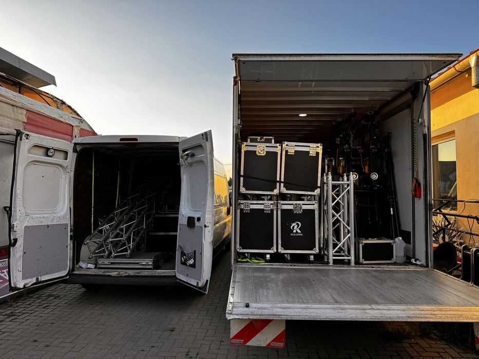 Închiriez dube transport marfă – cu sofer