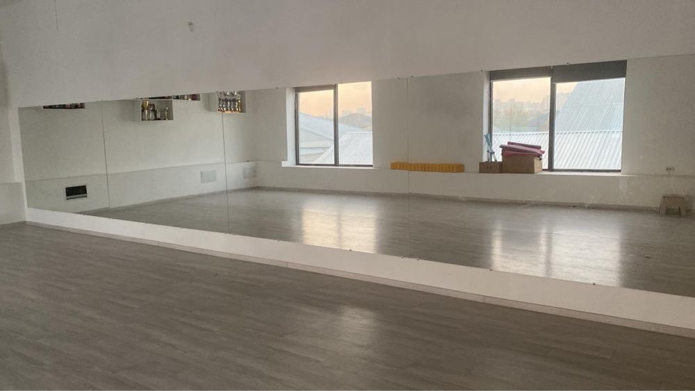 Зеркало настенное