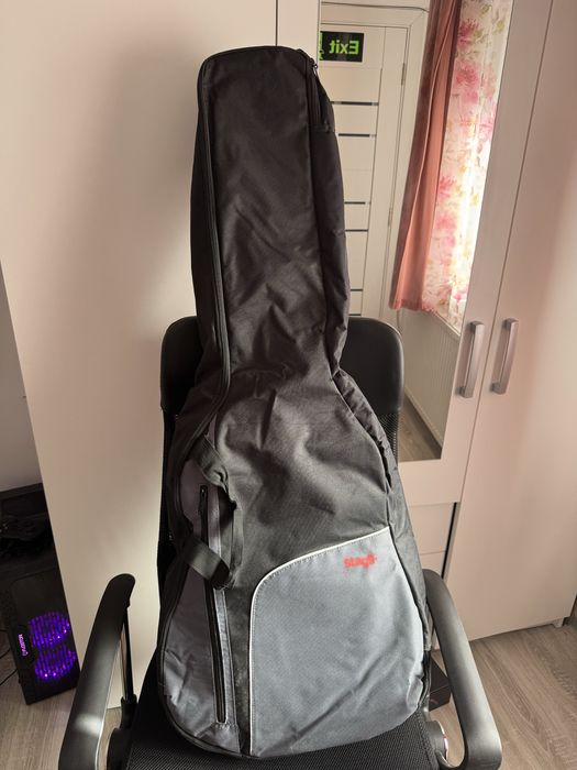 Chitara Tramontane acustica si Chitara elecrrica Cort G100 cu
