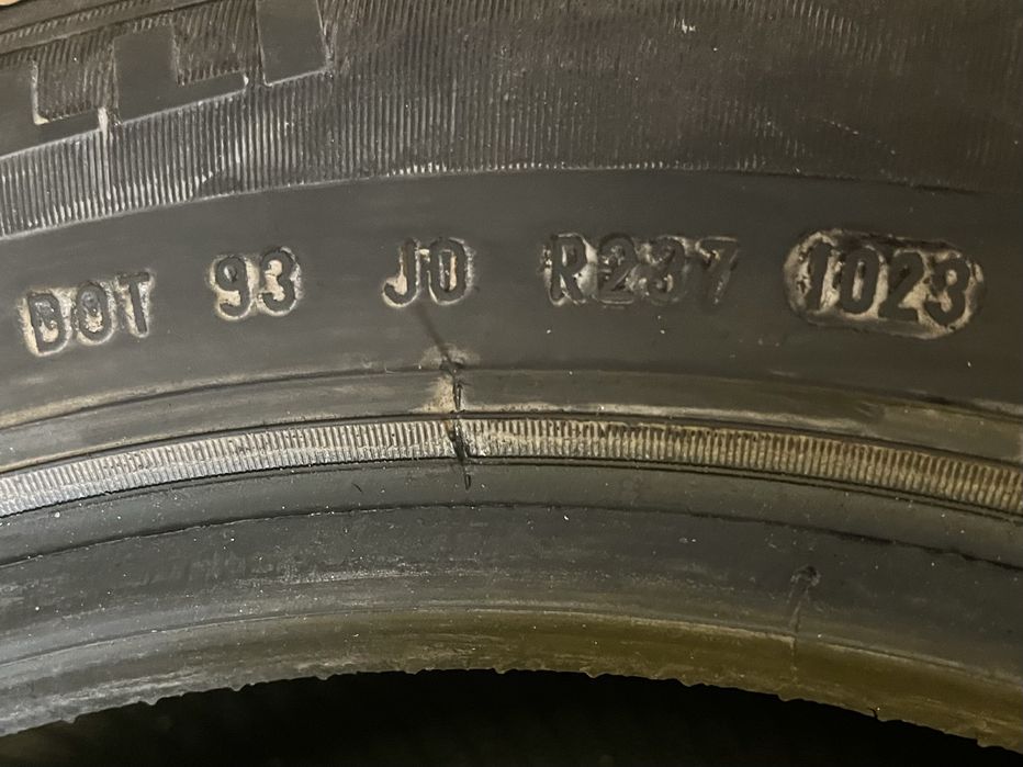 Гуми PIRELLI Cinturato P7  215/55R17 94W - 4 бр.