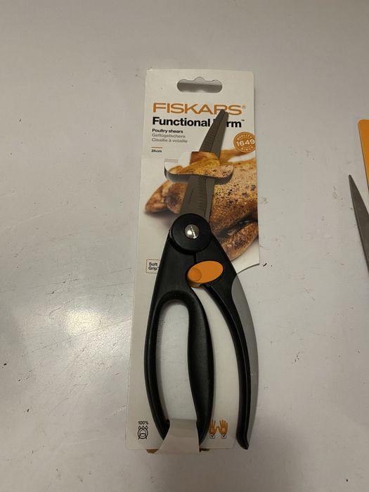 Foarfeci universale si carne