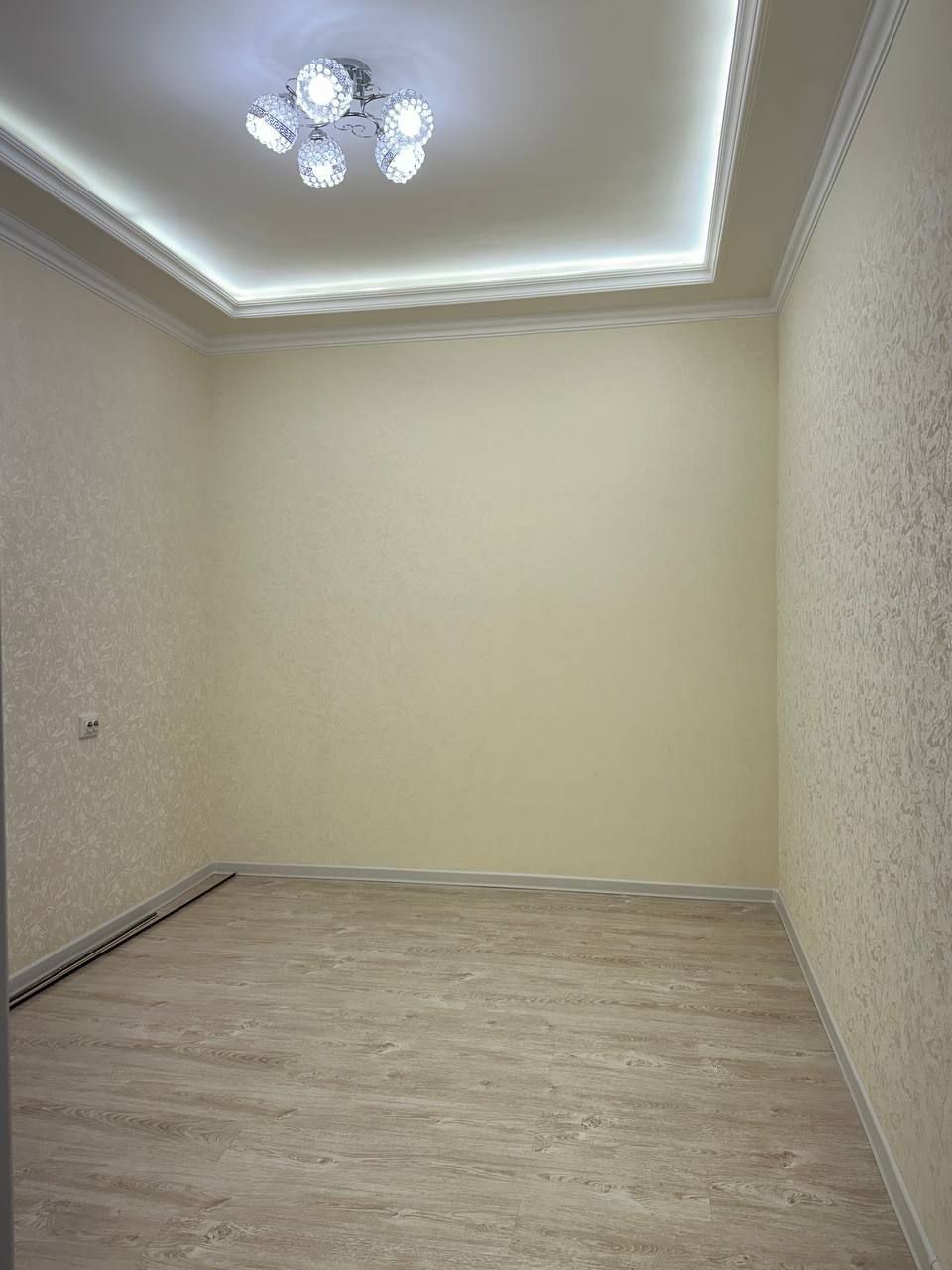 Юнусабад 11кв 3/9/10 Жк Kamfort House
Юнусабад 11 квартал
ЖК Comfort H