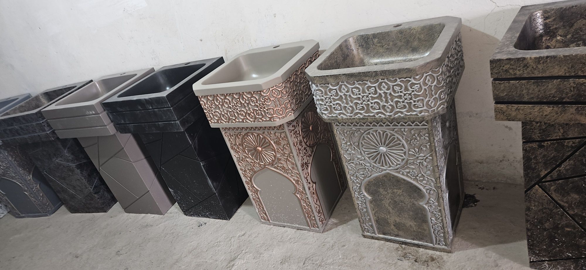 Раковина из искусственного мрамора