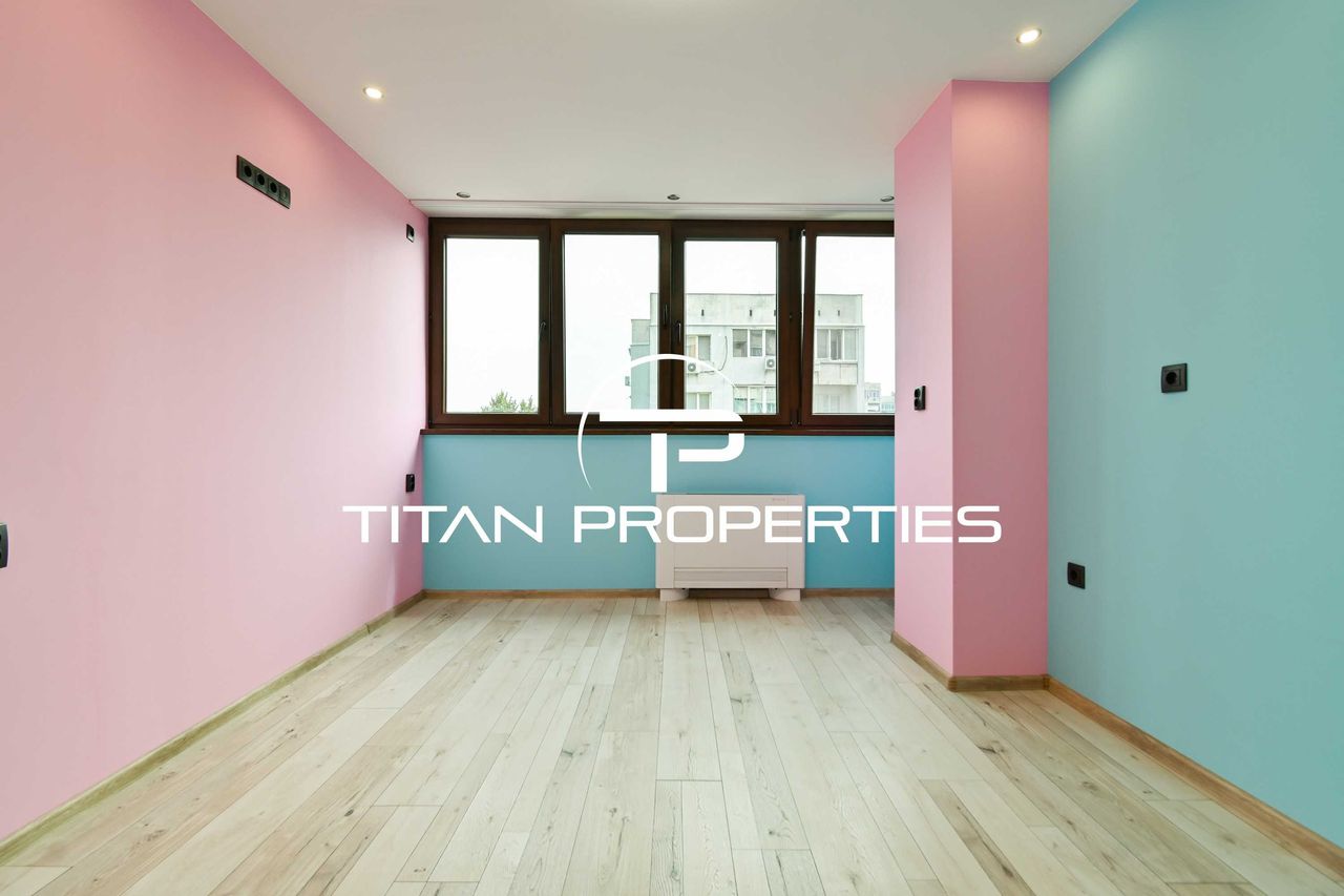 Продава се Тристаен апартамент в София, Люлин 8 - 100 кв.м за 3000 €/кв.м - Снимка #11