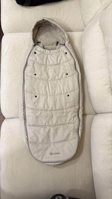 Cybex Balios S Lux 3 в 1, Cybex Cloud T i-Size Plus + адаптери и зимен