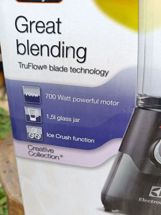 Blender Electrolux Creative Collection ESB5400BK, 700 W[Nefolosit,Nou]