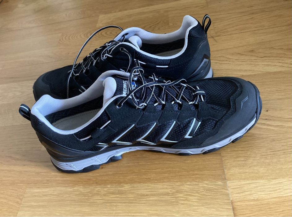 Semighete originale Meindl,gore Tex noi, mărimea 46