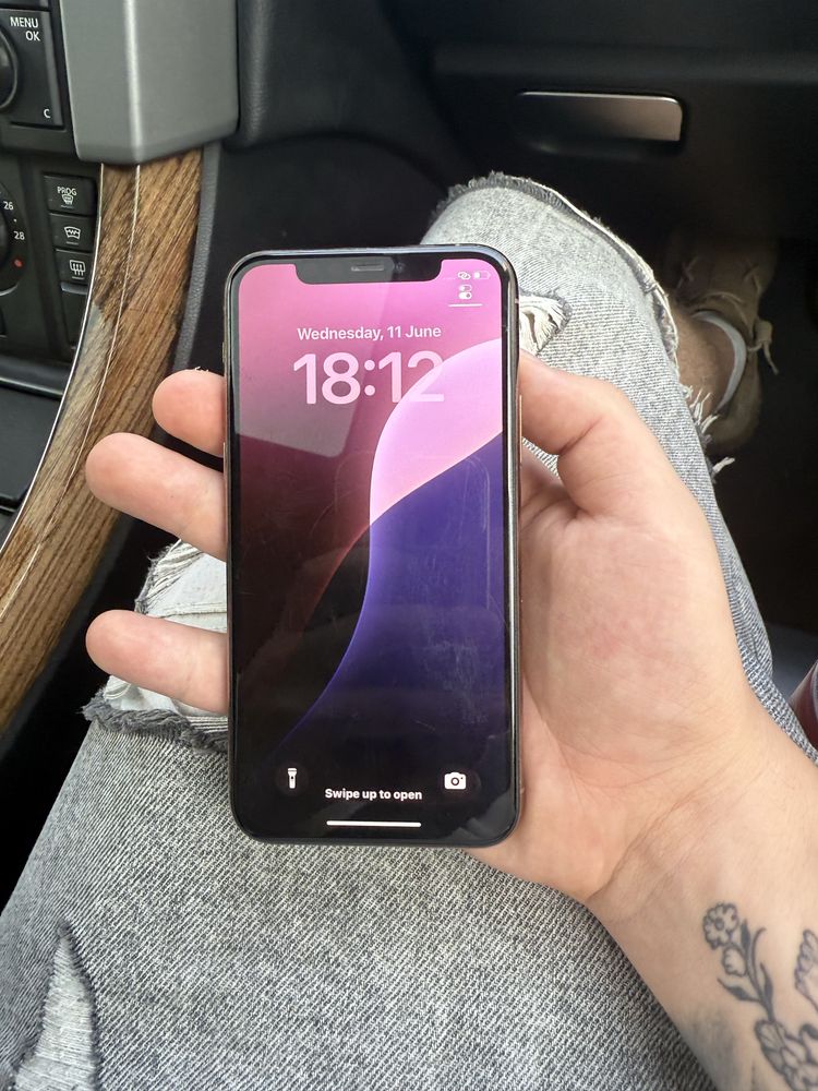 iPhone 11 Pro Gold – 64GB  Работи отлично