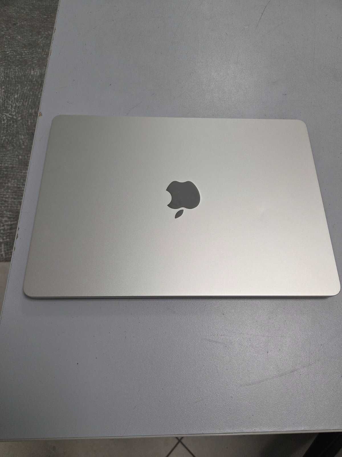 Macbook Air M2 A2681 ГАРАНЦИЯ!