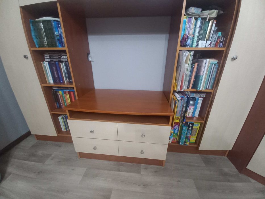 Продается стенка