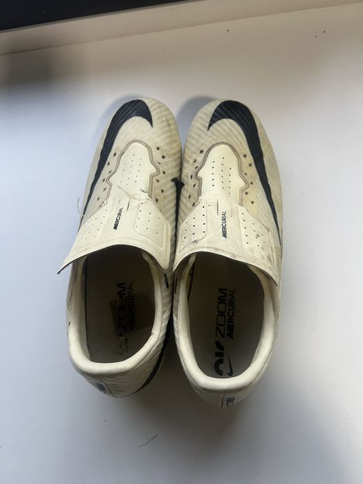 Ghetete de fotbal mercurial fara sireturi