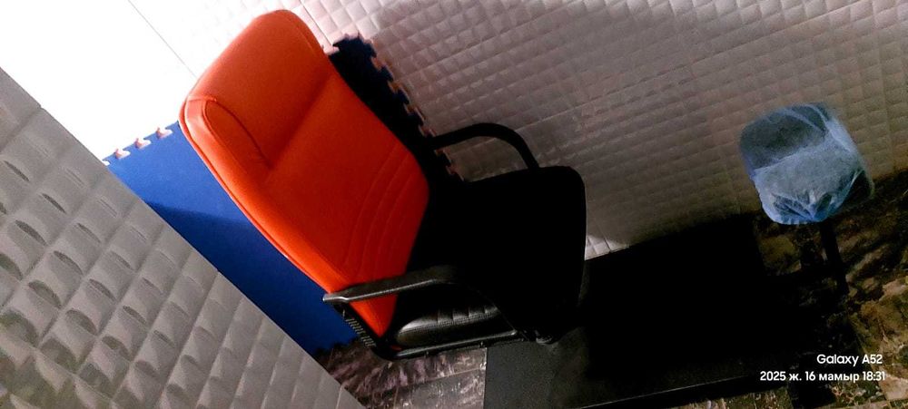 Кресло для салона красоты педикюрное