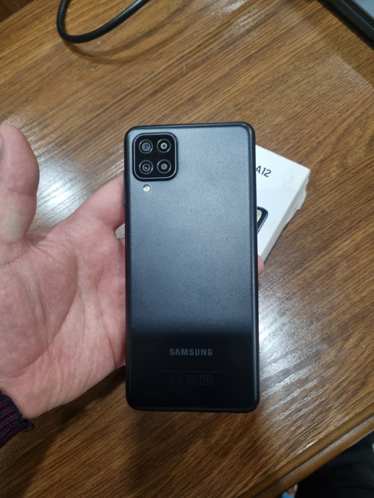 Samsung A 12  4/32 Ideal