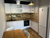 Vand apartament 2 camere + parcare in garaj pe str. Maramuresului
