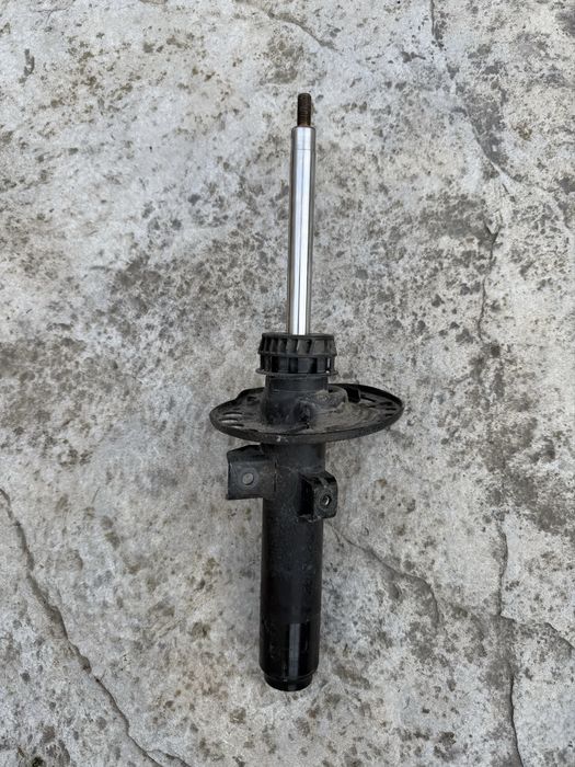 Амортисьор за Bmw g20,21 330xdrive