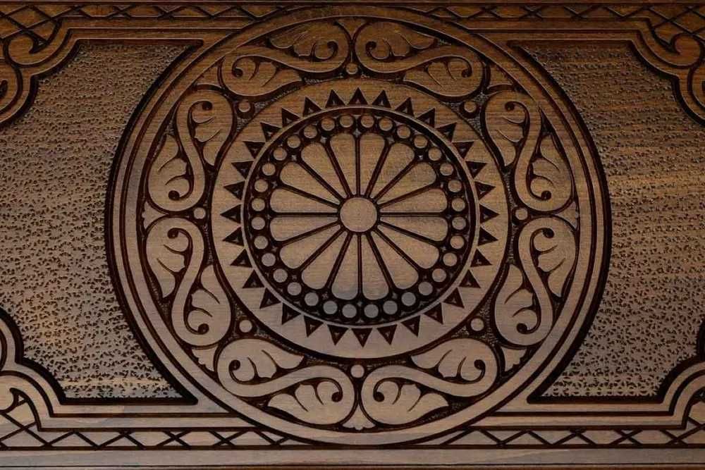 Нарды резные "Орнамент" из массива бука (Армения)