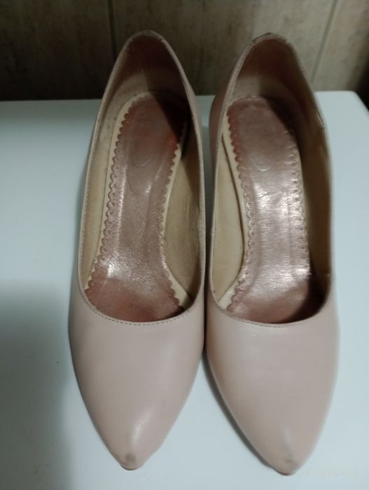 Pantofi damă folositi