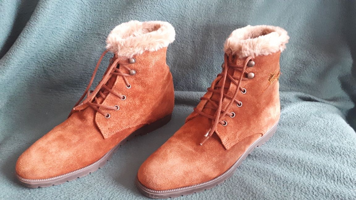 Botine de primăvară din piele intoarsa 36