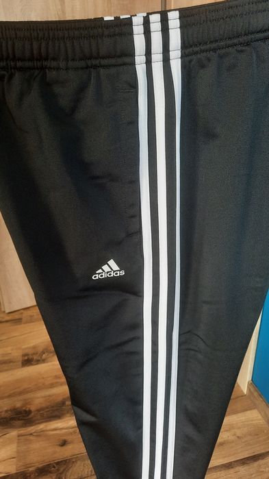 Спортен екип Adidas за тийнейджър, 13-14г