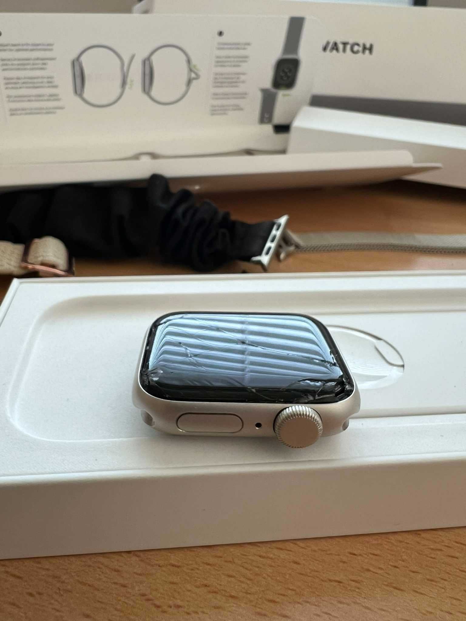 Apple Watch SE (2nd Gen) 40mm