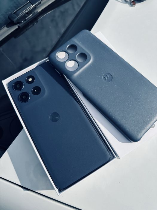 OFERTA vand Motorola ag86 5 G nou