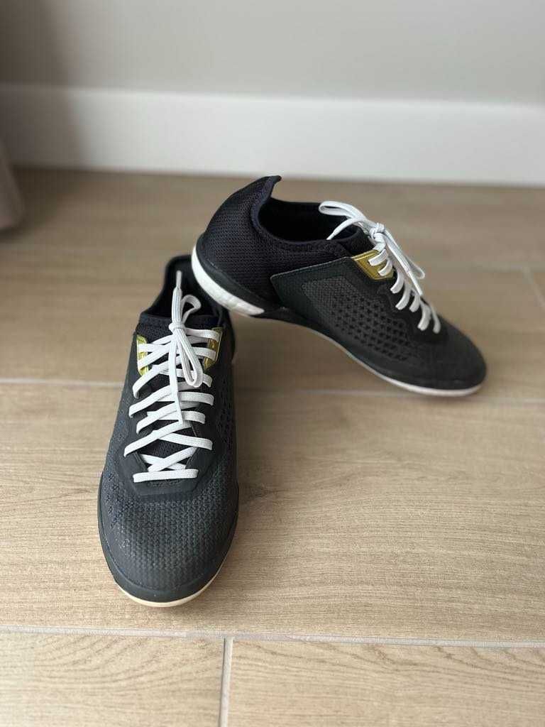 Oбувки за футбол ADIDAS ACE  16.1 Court S