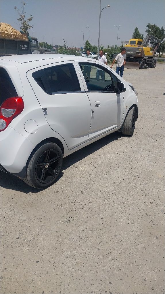 Diska 15 razmer b/u