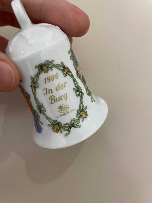 clopotel camera copilului Hutchenreuther by Rosenthal pictat manual