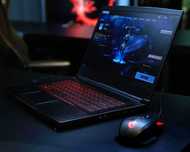 Încărcător + Monitor 15.6 Full HD din Laptop MSI MS-16R1 i7-8750H