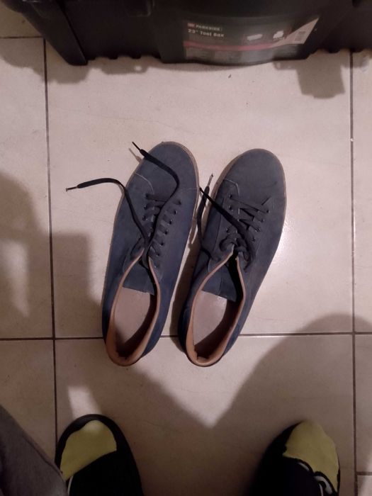 Продавам есенни обувки