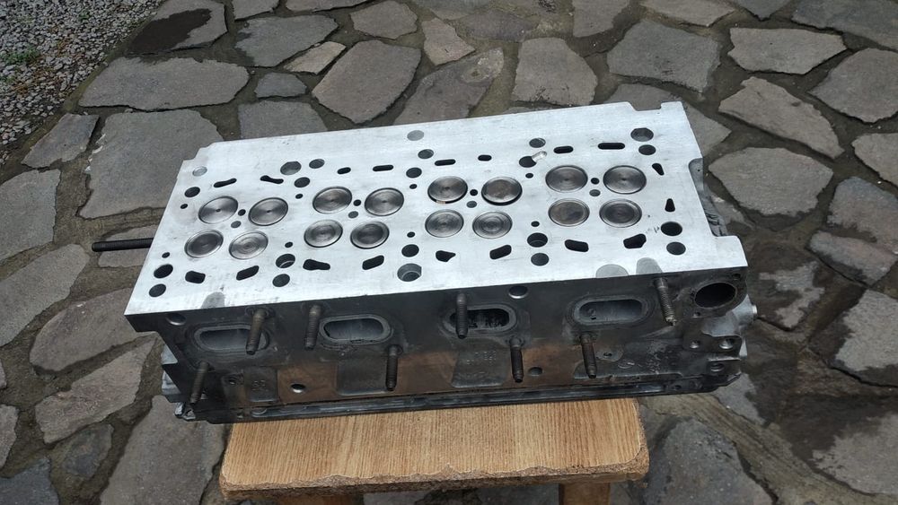 Chiuloasa,Injectoare,cutie de transfer  VW AMAROK 2.0 163CP cod CDCA