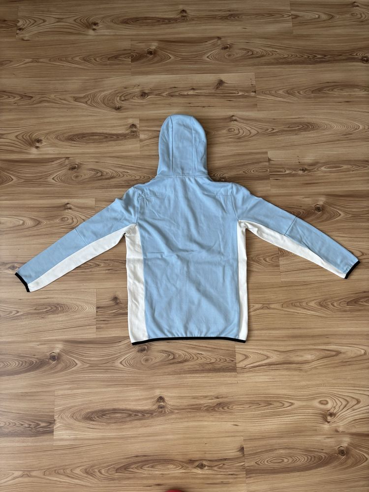 Nike Tech Fleece Baby Blue
