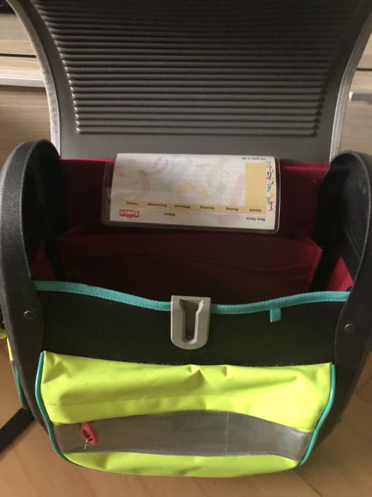 Ghiozdan SCOUT pentru fete