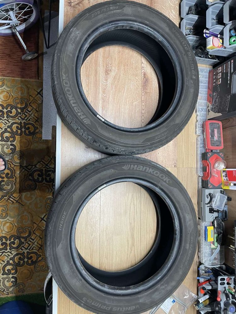 Продавам гуми Hankook 205/55/16.